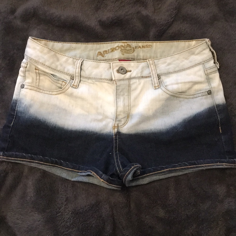 Arizona Jeans Two Toned Jean Shorts